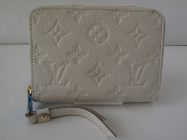 ポルトフォイユ・スクレットコンパクト