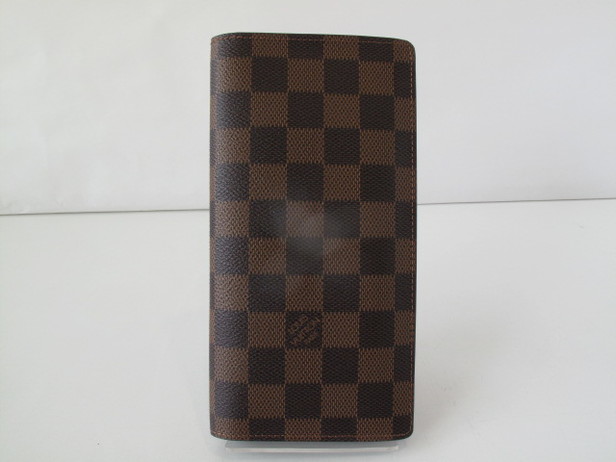 ポルトフォイユ・ブラザ