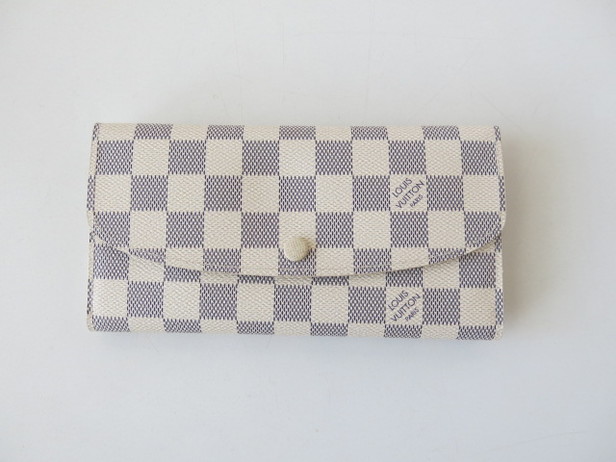 ポルトフォイユ・エミリー