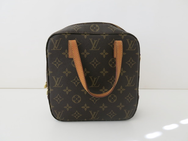 スポンティーニ