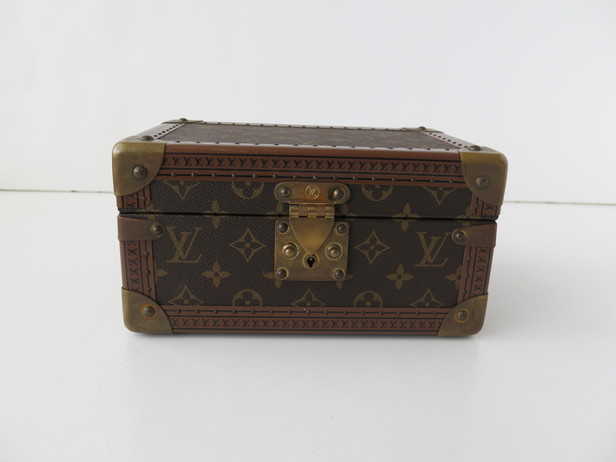 コフレ・トレゾール２４