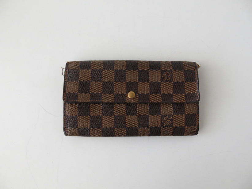 ポシェット・ポルトモネ カルトクレディ