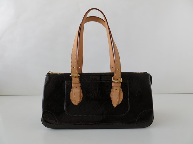 ローズウッドアヴェニュー