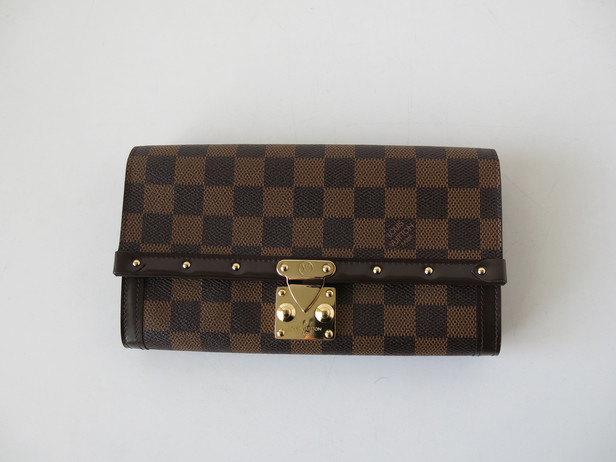 ポルトフォイユ・ヴェニス