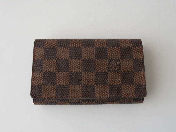 ポルトフォイユ・トレゾール