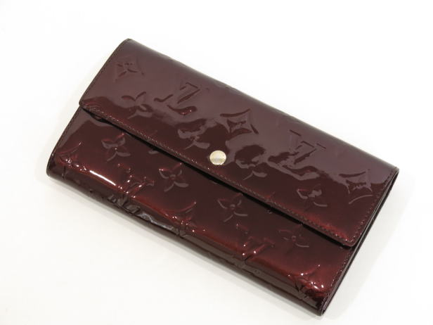 ポルトフォイユ・サラ