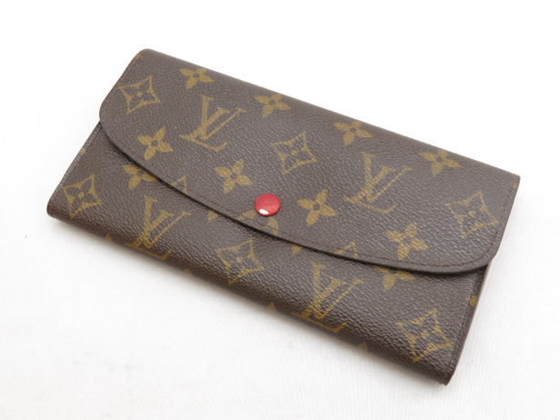 ポルトフォイユ・エミリー