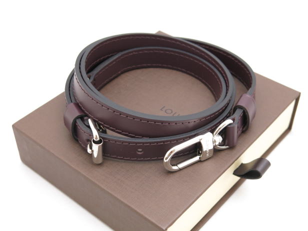 ショルダーストラップ