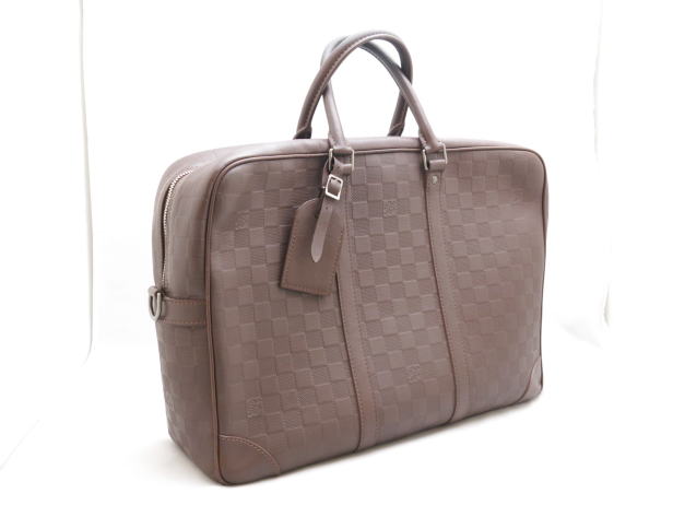 ポルトドキュマン・ホヴォワヤージュGM