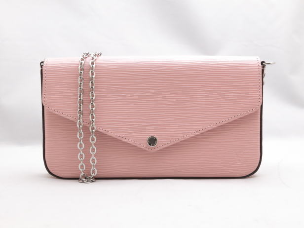 ポシェット・フェリーチェ