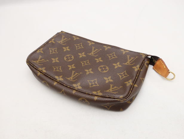 アクセサリーポーチ