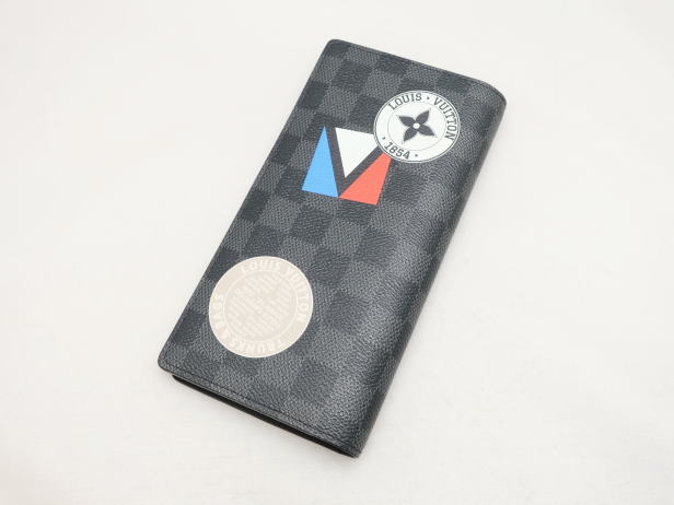 ポルトフォイユ・ブラザ