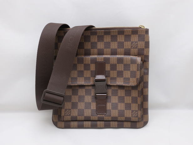 ポシェットメルヴィール