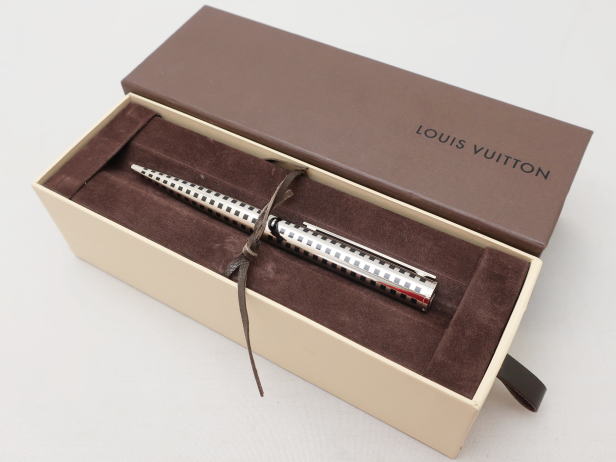 ボールペン ジェットラック