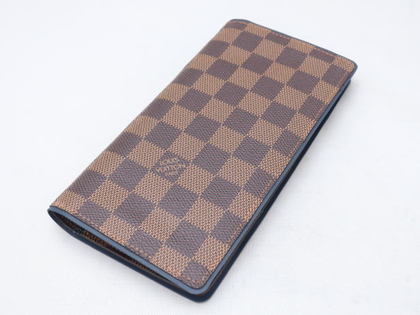 ポルトフォイユ・ブラザ