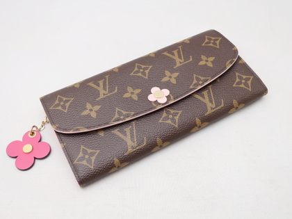 ポルトフォイユ・エミリー