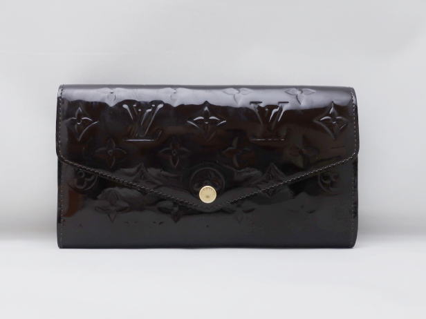 ポルトフォイユ・サラ