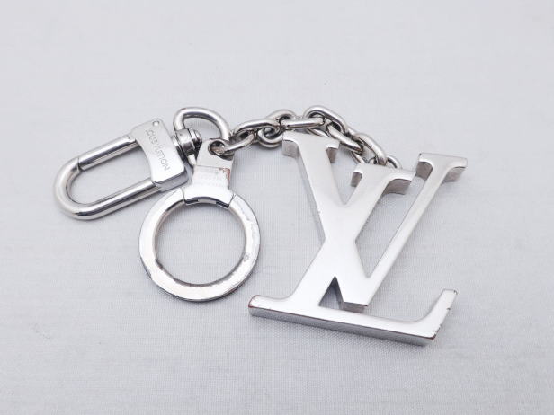 ポルトクレ・イニシャル