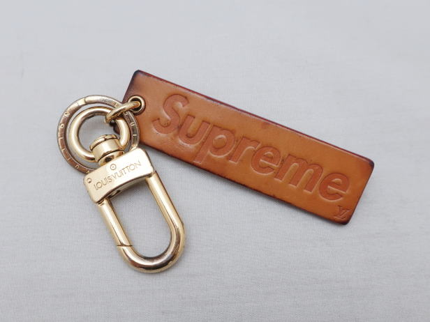 ロゴキーホルダー