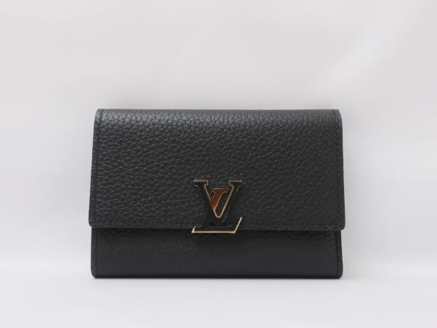 ポルトフォイユ・カプシーヌ コンパクト