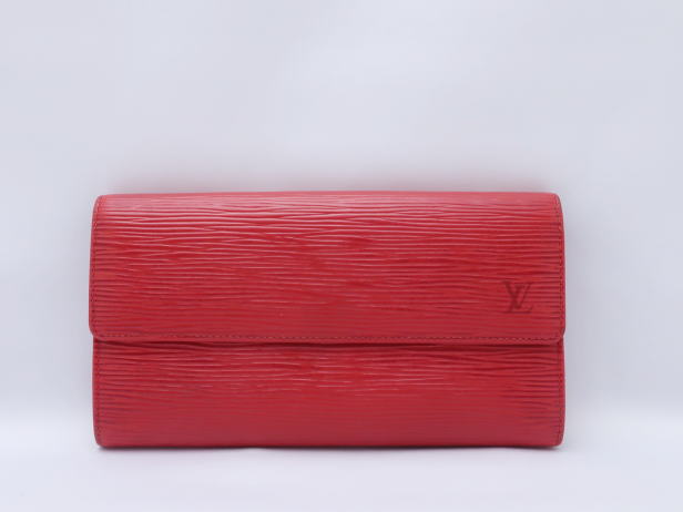 ポシェット･ポルトモネクレディ