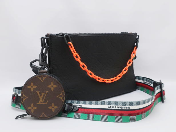 トリオ・ポーチNM