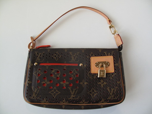 アクセサリーポーチ