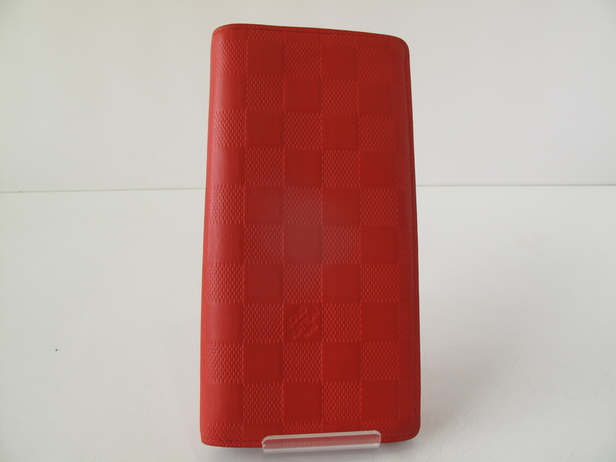 ポルトフォイユ・ブラザ